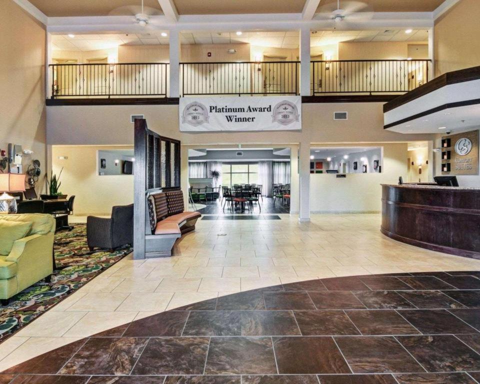 Comfort Suites Near Hot Springs Park Exteriör bild